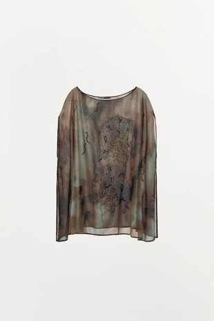 Топ с принтом и бусинами- Заказать в России