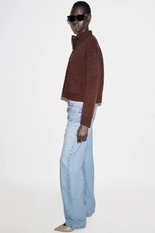 Вязаная куртка с воротником-стойкой- Заказать в России