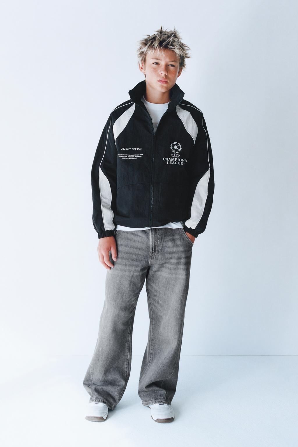 КУРТКА WATER REPELLENT С КАПЮШОНОМ UEFA CHAMPIONS LEAGUE ®