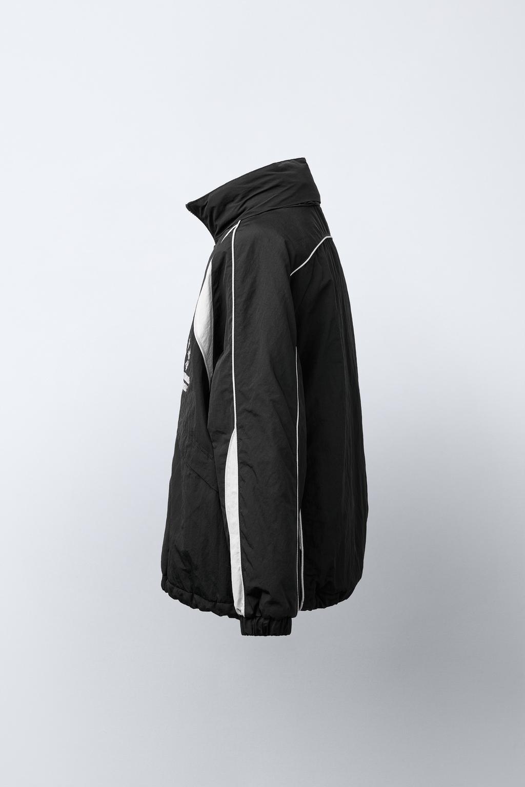 КУРТКА WATER REPELLENT С КАПЮШОНОМ UEFA CHAMPIONS LEAGUE ®