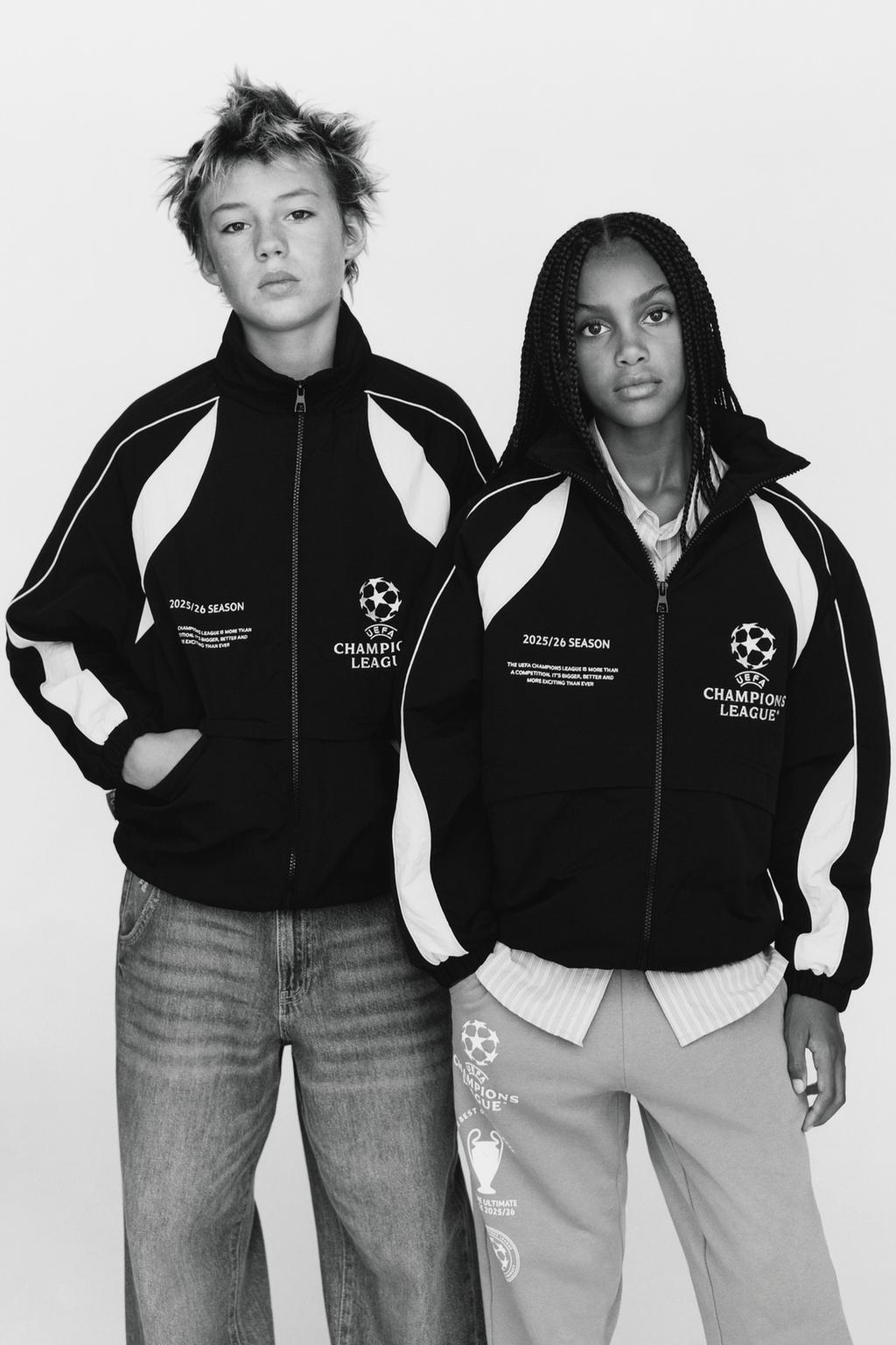 КУРТКА WATER REPELLENT С КАПЮШОНОМ UEFA CHAMPIONS LEAGUE ®