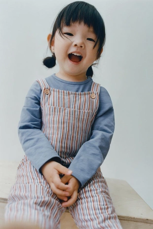 Лонгслив с белкой- Заказать в России