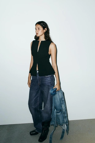 Топ облегающего кроя с застежкой-молнией- Заказать в России