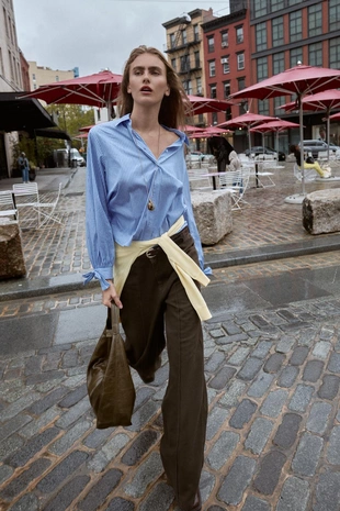 Рубашка из поплина с завязками