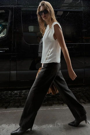 Рубашка без рукавов с плечами- Заказать в России