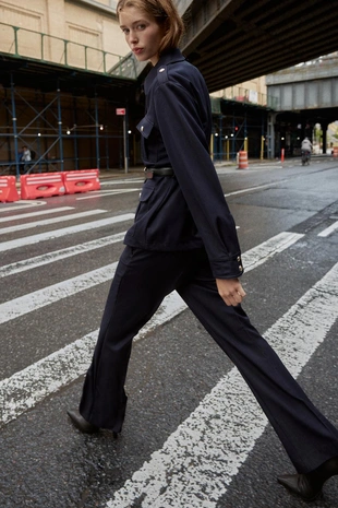 Брюки прямого кроя- Заказать в России