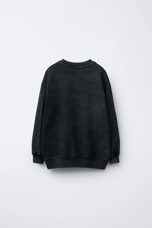 Толстовка с эффектом потертости и принтом- Заказать в России