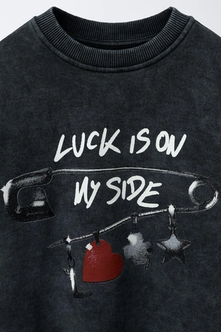 Толстовка с эффектом потертости и принтом- Заказать в России