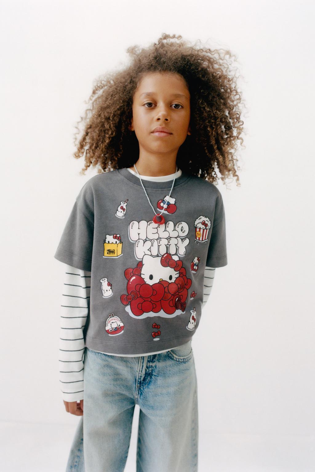 ФУТБОЛКА HELLO KITTY © SANRIO