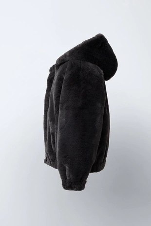 Куртка с капюшоном и отделкой под мех- Заказать в России