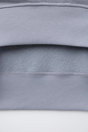 Толстовка с цветочным принтом, отделкой крючком- Заказать в России