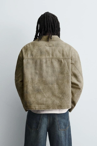 Куртка свободного кроя с абстрактным принтом- Заказать в России