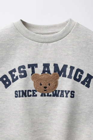 Толстовка в стиле VARSITY с аппликацией из махровой ткани