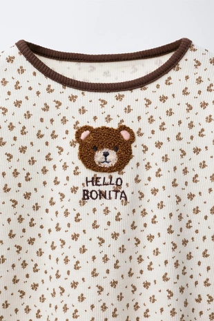 RIBBED T-SHIRT WITH ANIMAL PATCH AND FLORAL PRINT