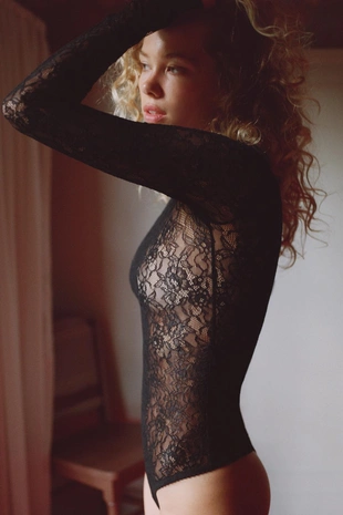 Кружевное боди- Заказать в России
