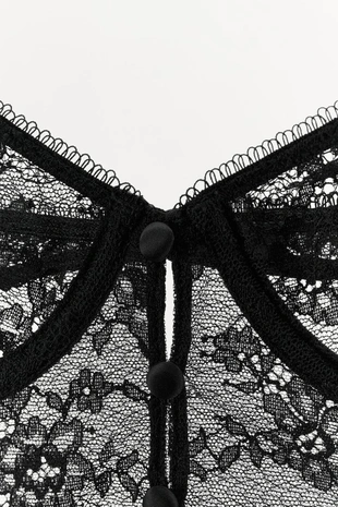 Кружевное боди с пуговицами- Заказать в России