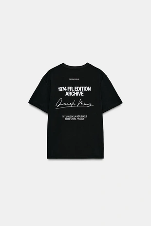 Футболка с контрастной надписью- Заказать в России