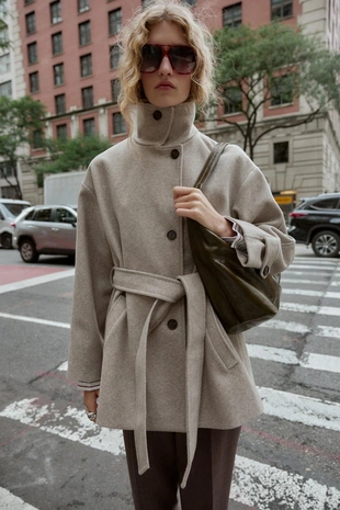 SOFT DOUBLE-POSITION COLLAR COAT