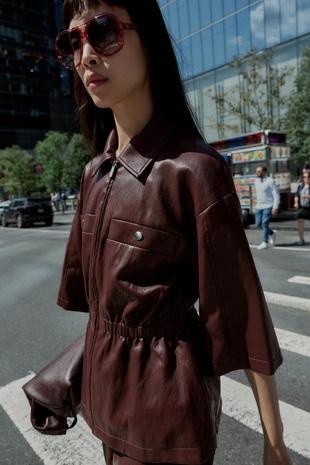 Блейзер из искусственной кожи- Заказать в России