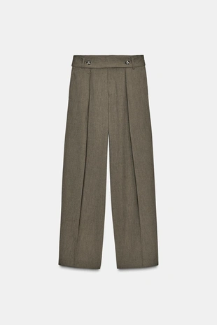 Брюки со складками и ремнем- Заказать в России