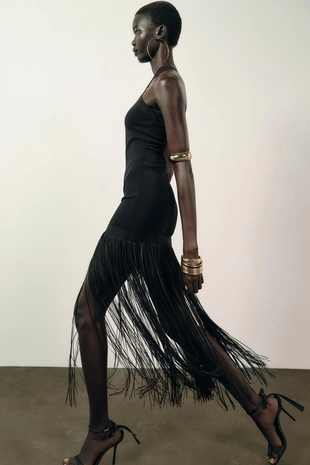 Длинное эластичное платье с бахромой- Заказать в России