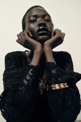 Кружевной топ с подплечниками- Заказать в России