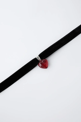 Чокер с сердцем- Заказать в России