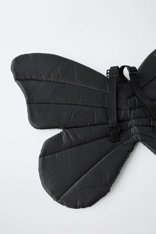 Black | 0653/777/800 - Zara Платье с крыльями бабочки и пайетками