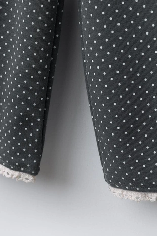 Брюки-кюлоты из мягкой ткани с принтом и кружевом- Заказать в России