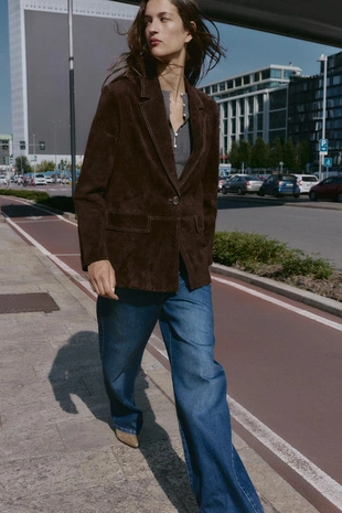 Прямой блейзер из 100% кожи- Заказать в России