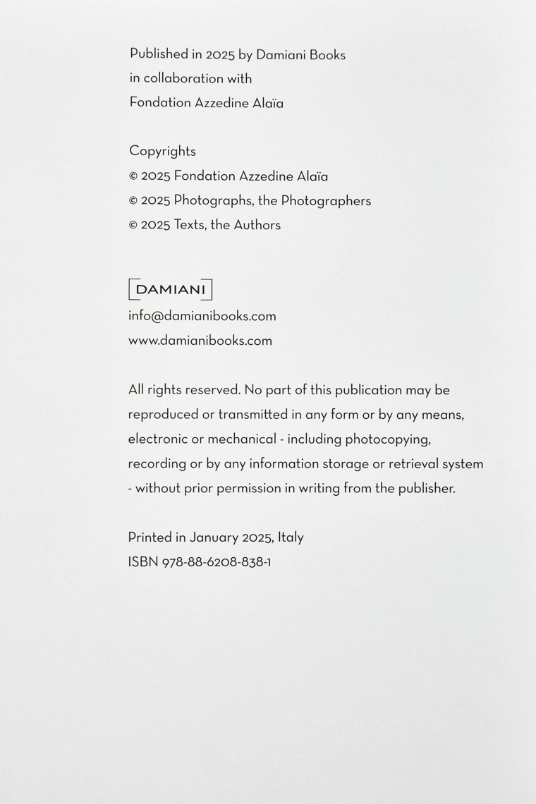 Книга alaia kuramata (английский)