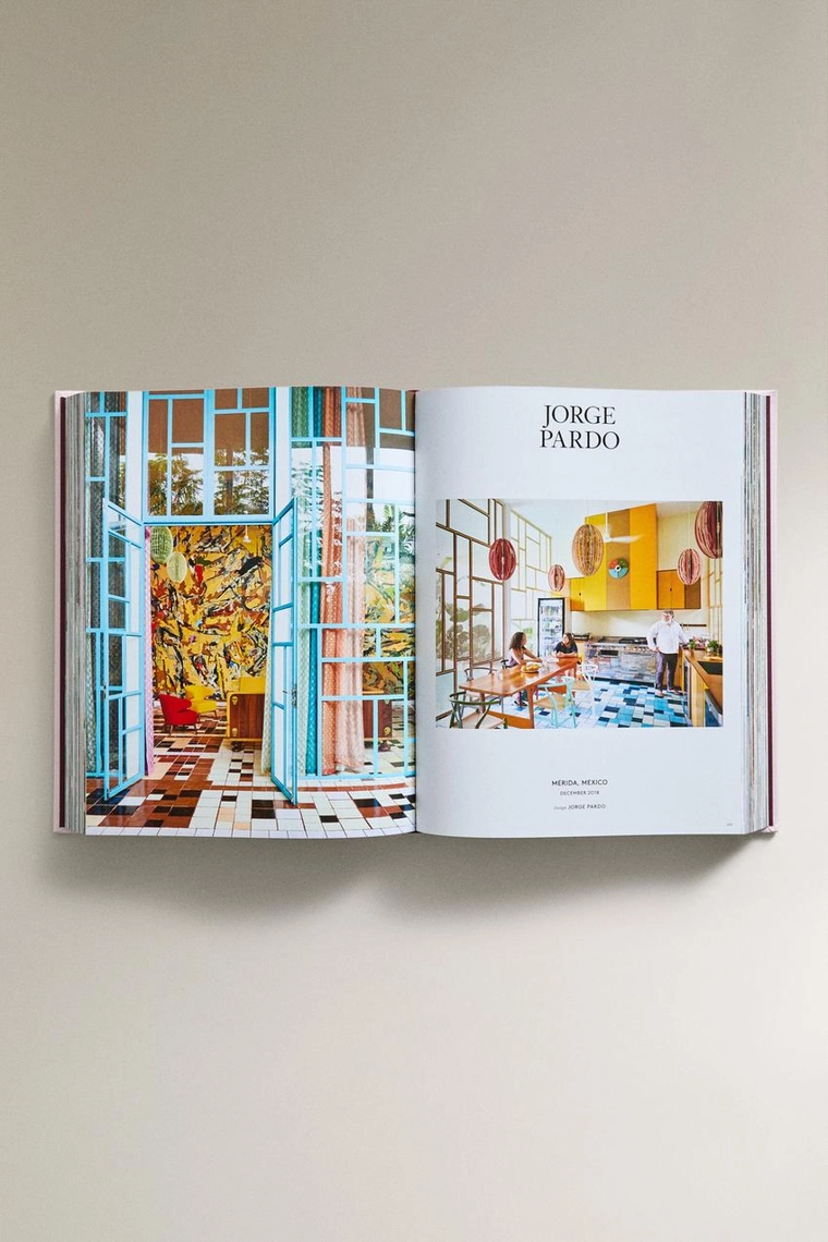 Книга ad at home (на английском языке)
