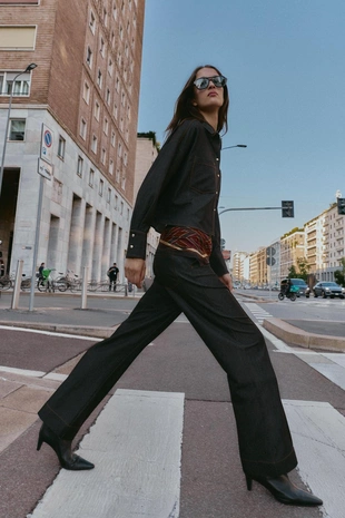 Black | 9027/981/800 - Zara Брюки с декоративной отделкой и контрастной строчкой