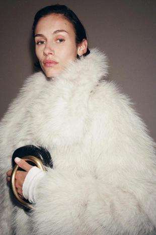 Сумка-коробочка с тиснением- Заказать в России