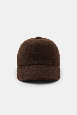 Трикотажная кепка с завязками