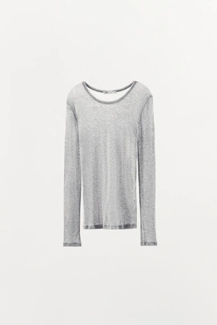 Приталенная футболка с длинными рукавами- Заказать в России