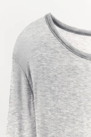 Приталенная футболка с длинными рукавами- Заказать в России