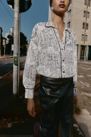 Блуза с принтом и отделкой кантом- Заказать в России