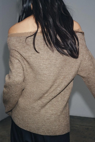 Вязаный кардиган с вырезом лодочкой- Заказать в России