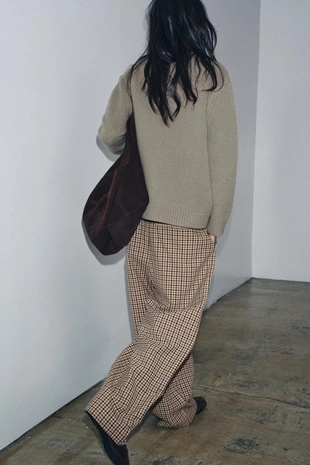 Кардиган из 100% шерсти с V-образным вырезом- Заказать в России