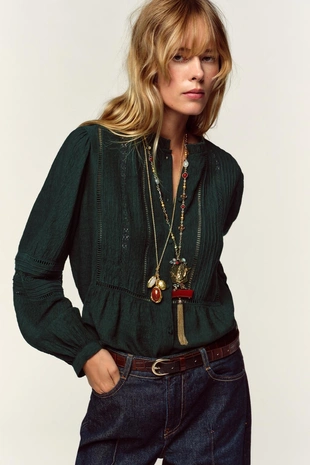 Рубашка в романтическом стиле с кружевом- Заказать в России