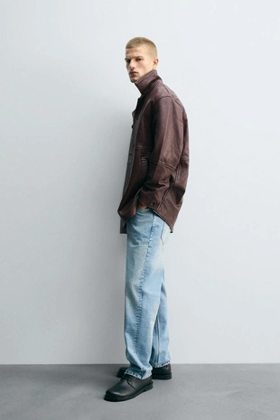 Кожаная куртка с текстурой- Заказать в России