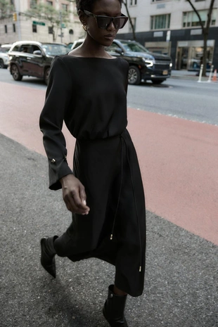 Платье миди из крепа с поясом- Заказать в России