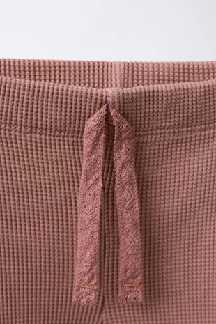 Комплект из толстовки с бантиками и вафельных леггинсов- Заказать в России