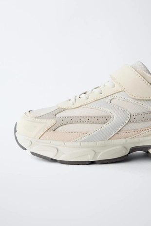 Кроссовки из разных материалов- Заказать в России