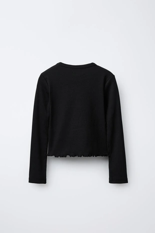 Футболка с цветочной аппликацией- Заказать в России