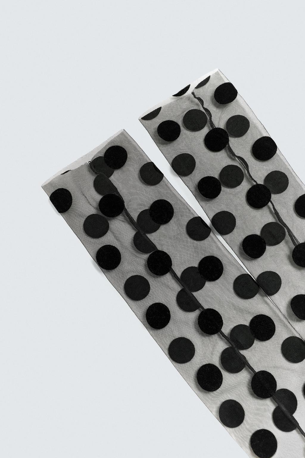 ВЫСОКИЕ НОСКИ ИЗ ТЮЛЯ В ГОРОШЕК HARRY LAMBERT FOR ZARA X DISNEY