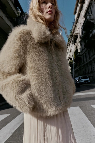 Куртка-дубленка с отделкой под мех- Заказать в России