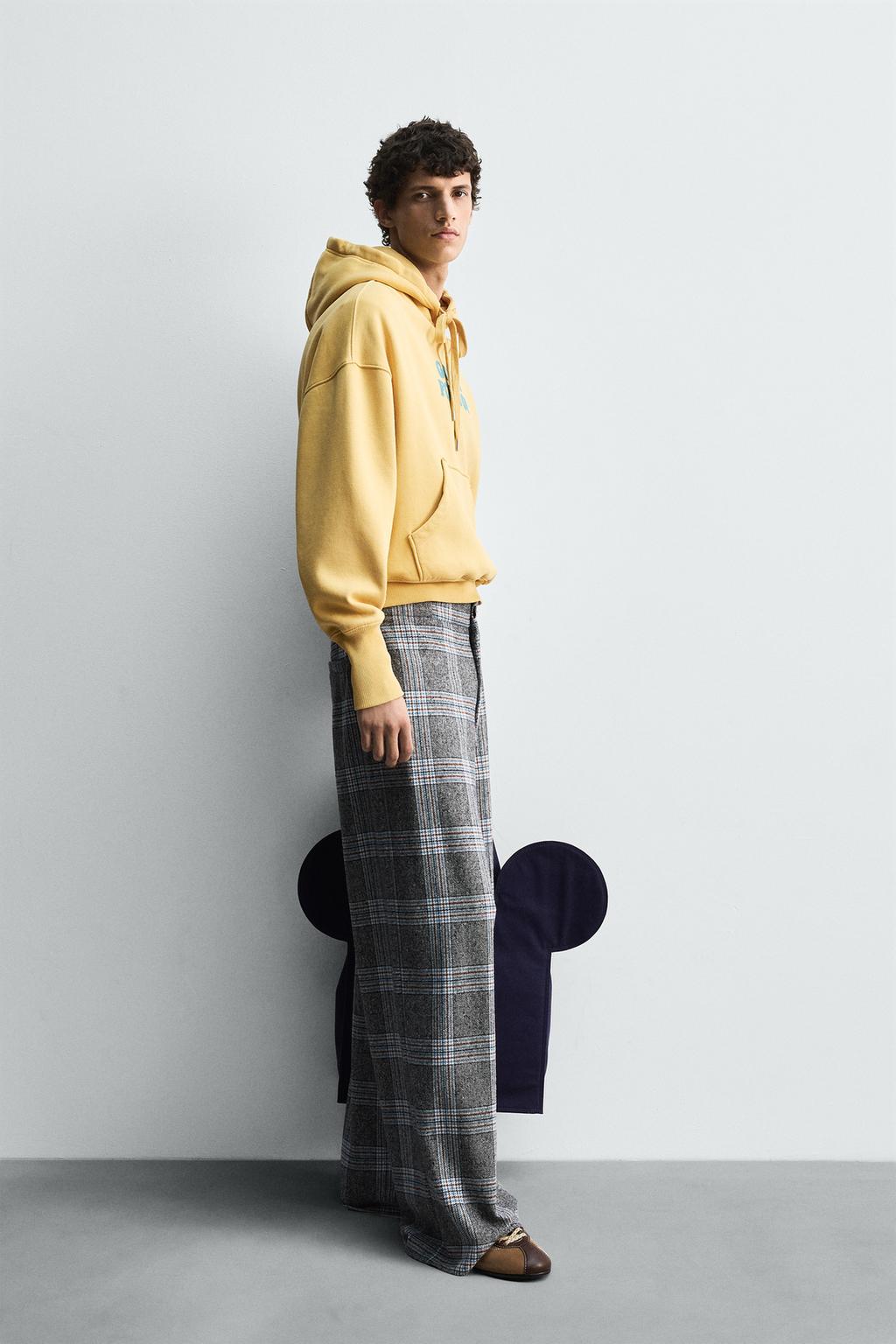 ХУДИ С ТЕКСТОМ И КАПЮШОНОМ HARRY LAMBERT FOR ZARA X DISNEY