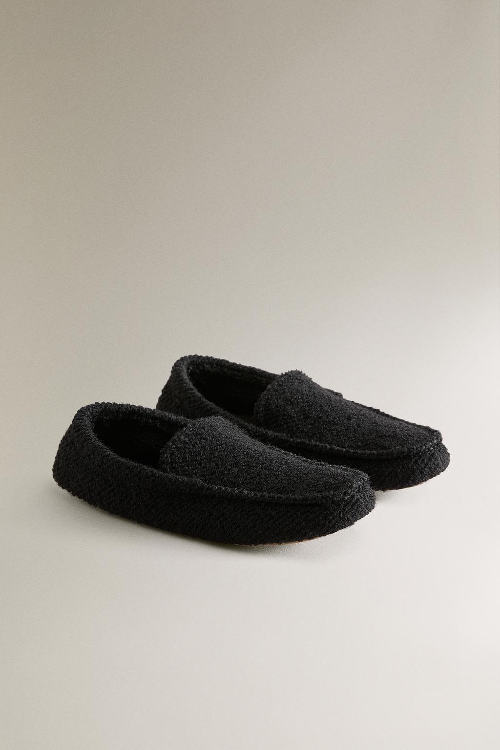 Теплые мокасины с кожаной подошвой